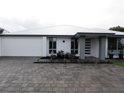 25  Limetta Grove, Landsdale WA 6065