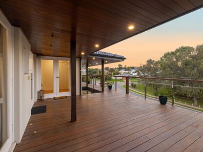 41 Karalundie Way, Mullaloo WA 6027