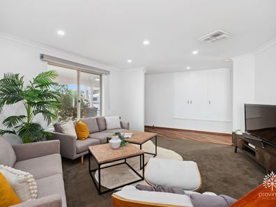 8 Flanders Court, Greenmount WA 6056