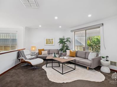 8 Flanders Court, Greenmount WA 6056