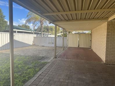 4 Erica Street, Coodanup WA 6210