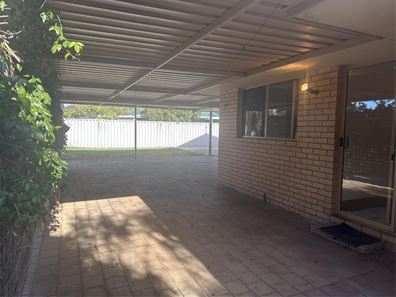 4 Erica Street, Coodanup WA 6210