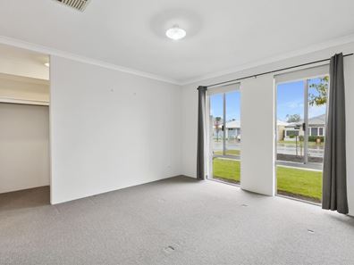 5 Verbana Drive, Aveley WA 6069