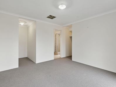 5 Verbana Drive, Aveley WA 6069