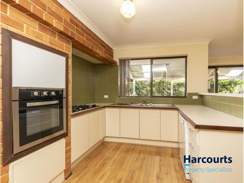 14 Macdonald Road, Applecross WA 6153