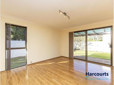 14 Macdonald Road, Applecross WA 6153