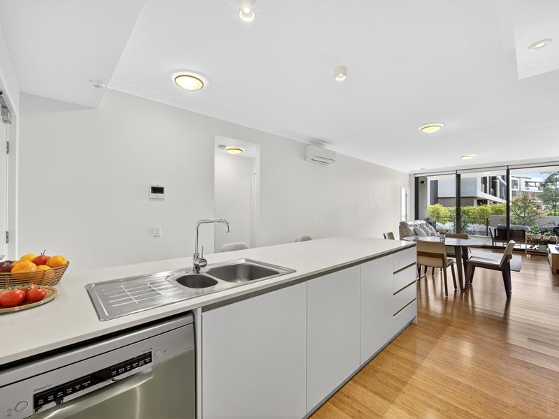 11/2 Burvill Drive, Floreat