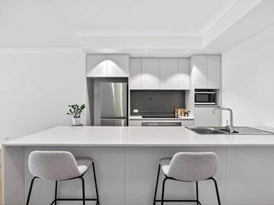 11/2 Burvill Drive, Floreat WA 6014