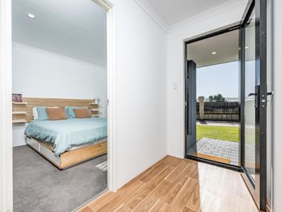 30 Sturrock Close, Hilbert WA 6112