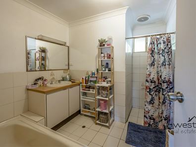 2/8 Eric Street, Geraldton WA 6530