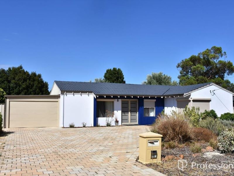 15 Cypress Road, Forrestfield WA 6058