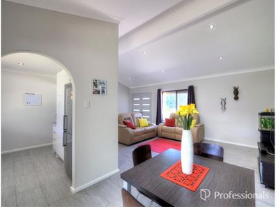 15 Cypress Road, Forrestfield WA 6058
