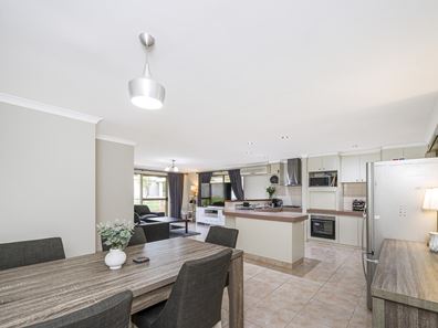 18 Abitibi Turn, Joondalup WA 6027