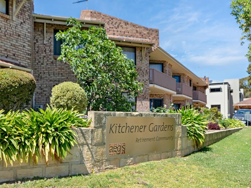 14B/4 Kitchener Road, Melville WA 6156