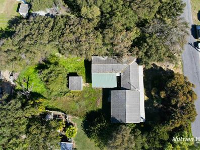 4 Hamersley Road, Lancelin WA 6044