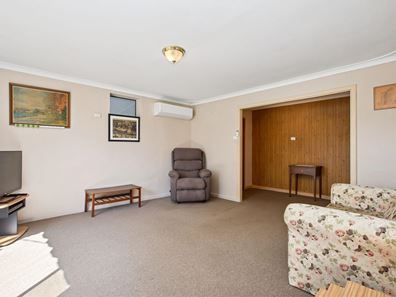 21 Vance Street, Dudley Park WA 6210
