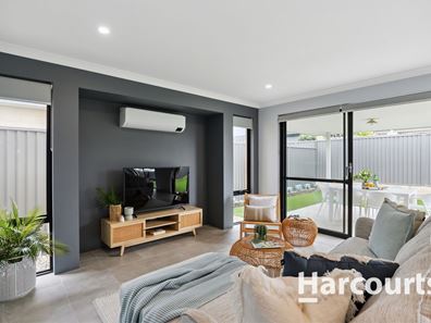 8 Anomia Road, Jindalee WA 6036