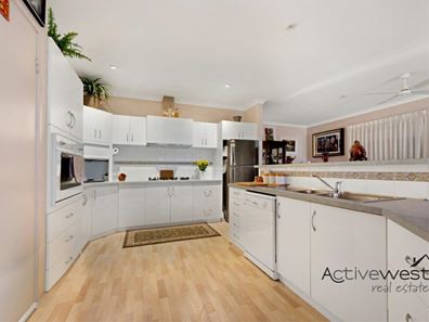 18 Pearson Street, Mount Tarcoola WA 6530