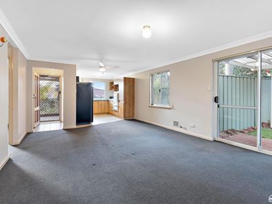 6/16 Thomas Street, Armadale WA 6112