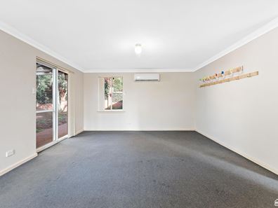 6/16 Thomas Street, Armadale WA 6112