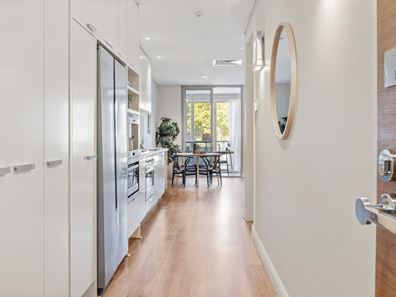 101/40 St Quentin Avenue, Claremont WA 6010