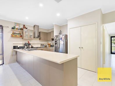 50 Botany Parade, Hammond Park WA 6164