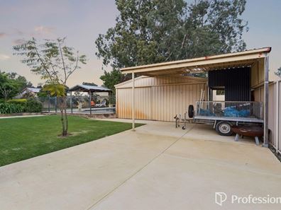 16 Mader Road, Mundijong WA 6123