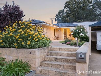 16 Mader Road, Mundijong WA 6123