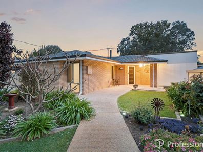 16 Mader Road, Mundijong WA 6123