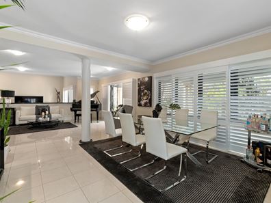 1/87 Macleod Road, Applecross WA 6153