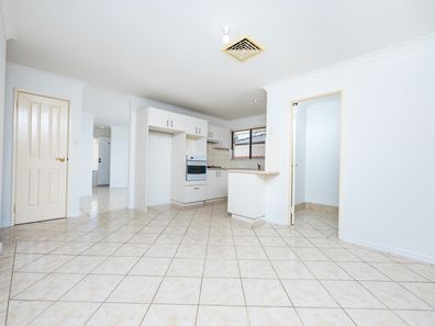2/206 Edward  Street, Osborne Park WA 6017