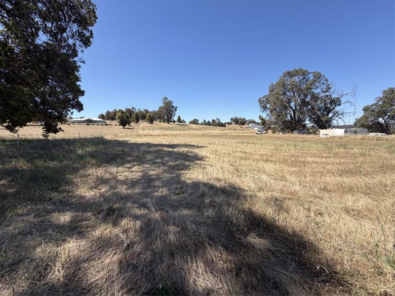 Lot 8,  Pollard Road, Wandering WA 6308