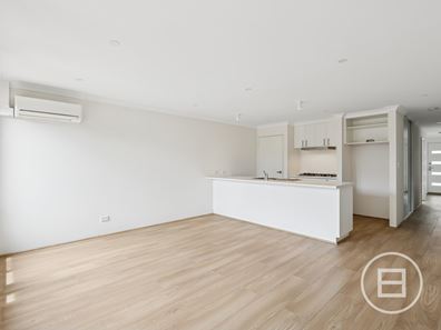 12 Cuddlepie Turn, Banksia Grove WA 6031