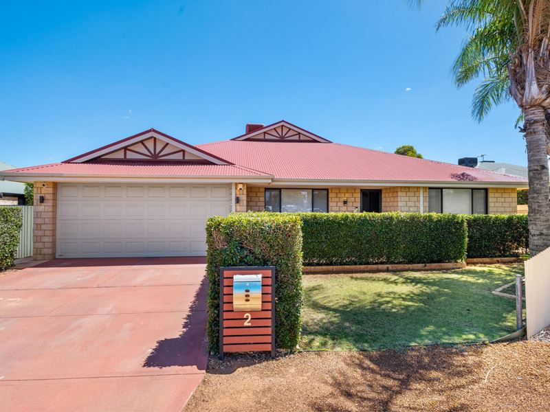 2 Smythe Drive, Broadwood
