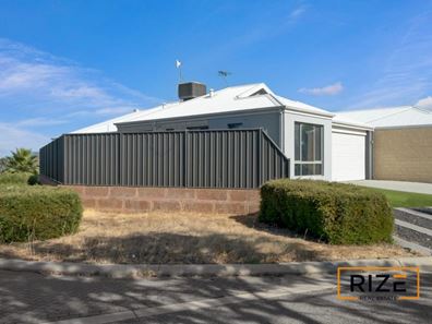 11 Pollen Turn, Banksia Grove WA 6031