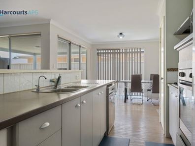 8 Salvia Link, Glen Iris WA 6230