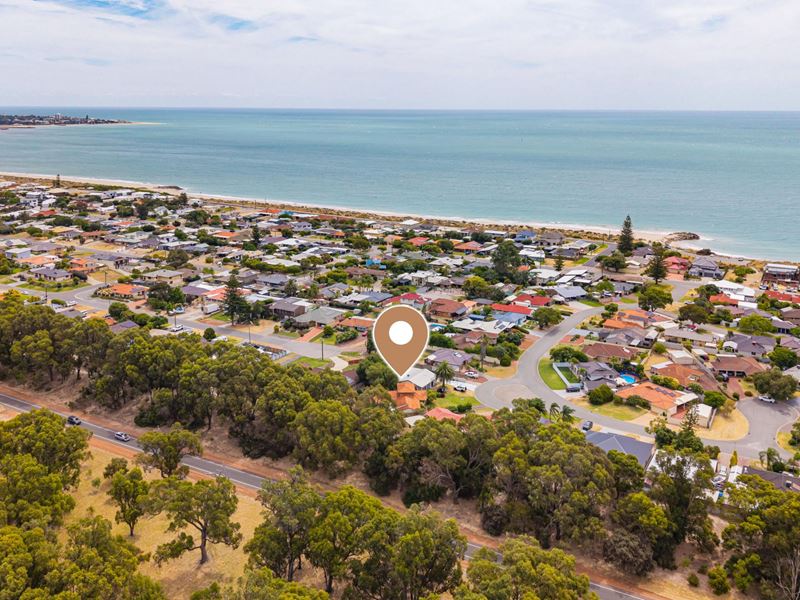 112 Hickman Road, Silver Sands WA 6210