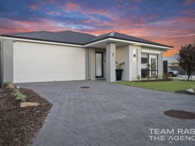 7 Dibbler Drive, Brabham WA 6055