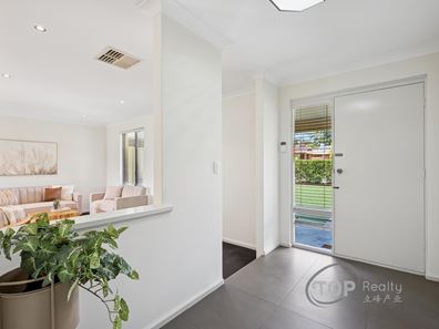 55 Fyfe Circle, Bull Creek WA 6149