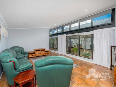 6 Hester  Street, Harvey WA 6220