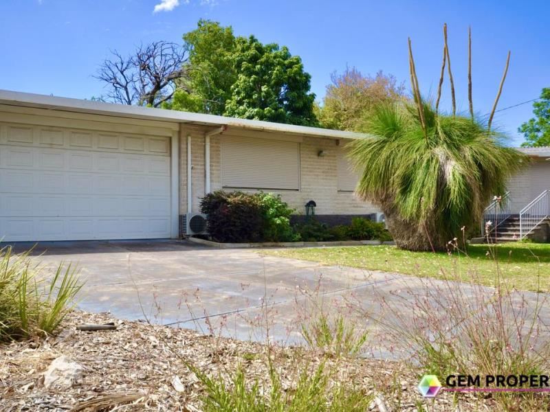 43 Walgreen Crescent, Calista WA 6167