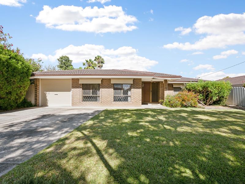 4 Cobalt Place, Riverton WA 6148