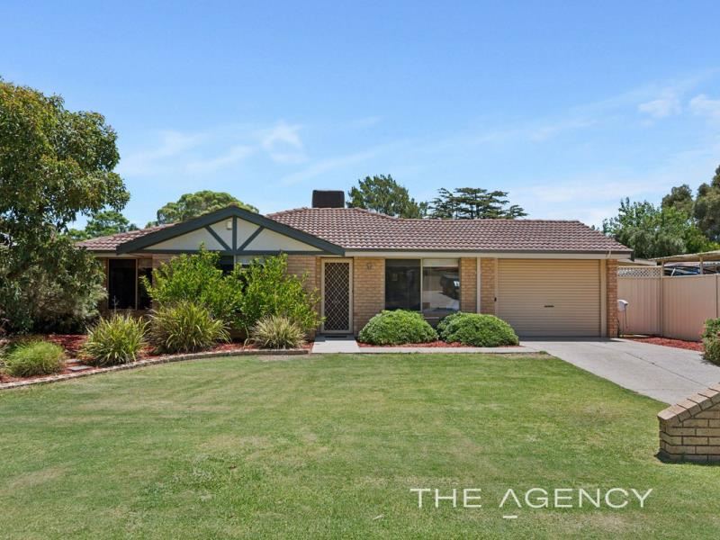 29 Silverhill Loop, Seville Grove WA 6112