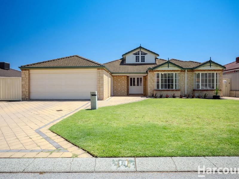 11 Woodbine Loop, Tapping