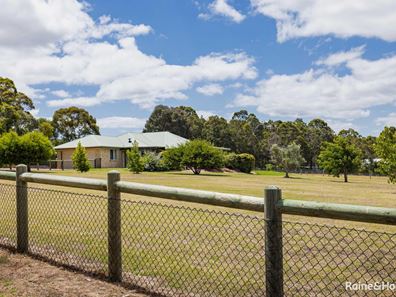 4 Tearle Court, Shadforth WA 6333