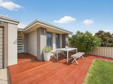 47 Lennox Drive, Secret Harbour WA 6173