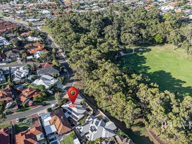 27 Newport Gardens, Hillarys WA 6025