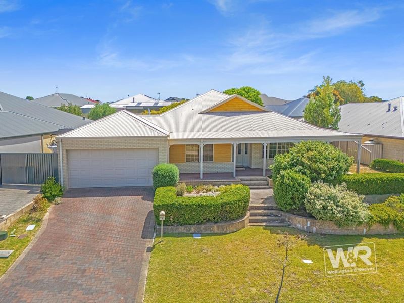 6 Scorpio Drive, Mckail