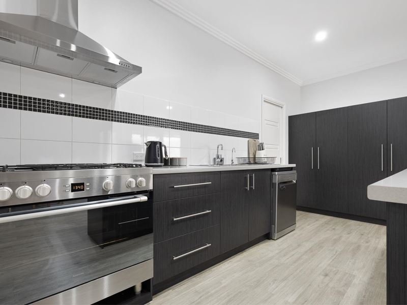 20 Euro Boulevard, Baynton WA 6714
