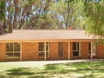11 Cookworthy Road, Abbey WA 6280
